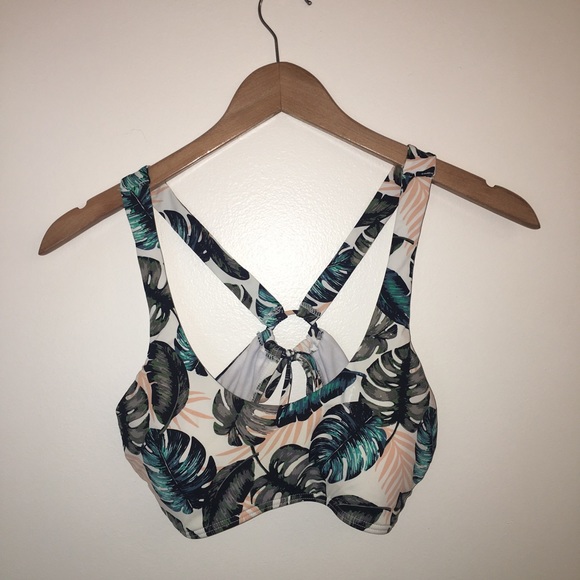 tropical top - Picture 2 of 6